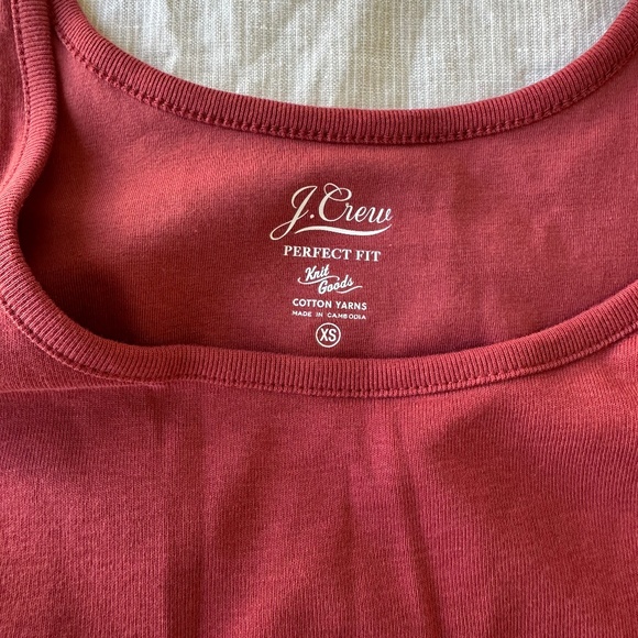 Jcrew Perfect Fit Tank Top, XS, Red - Picture 3 of 4